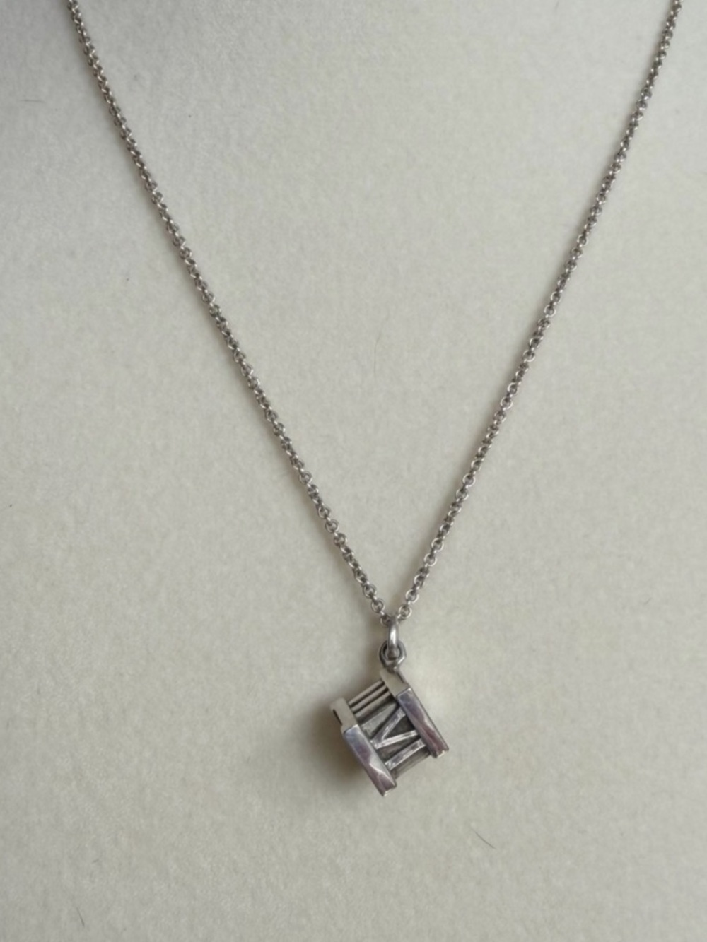 Tiffany & Co. .925 Sterling Silver Atlas Pendant Necklace in box and dustbag